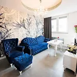 Angel Apartment *