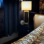 Angel Apartment *